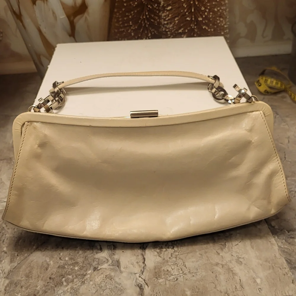 Charles David clutch - Picture 2 of 13